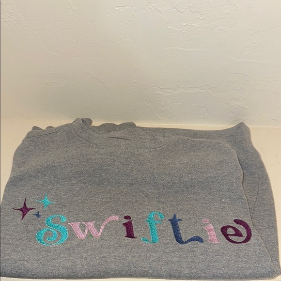 Athletic Works Heather Gray Sweatshirt - Picture 5 of 5